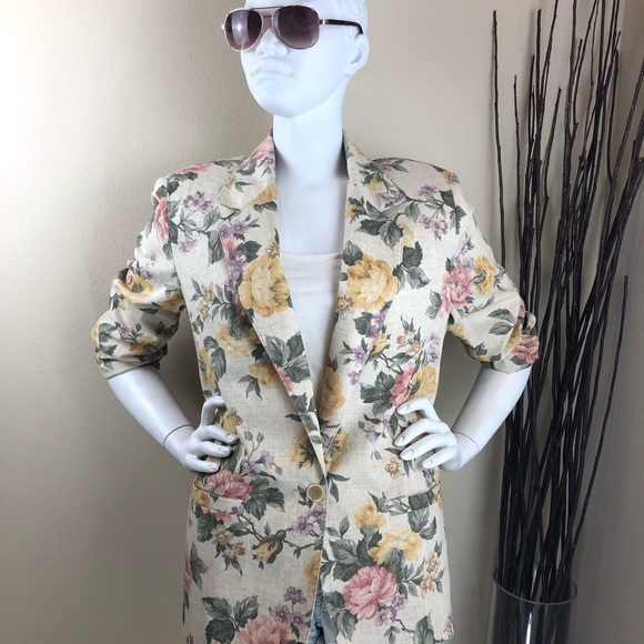 Vintage Jackets & Blazers - Alfred Dunner ~ Vintage Tan Floral Blazer